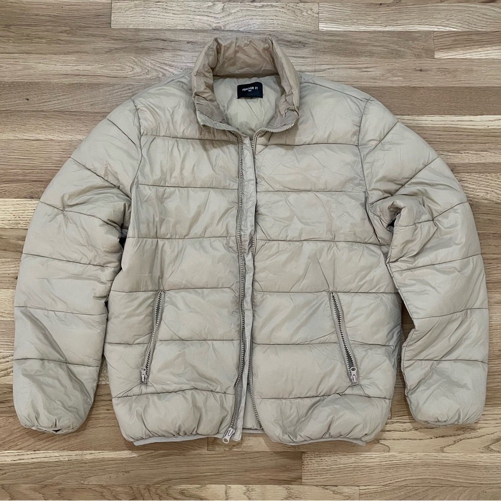 Forever 21 Men's Light Beige Puffer Jacket size Medium